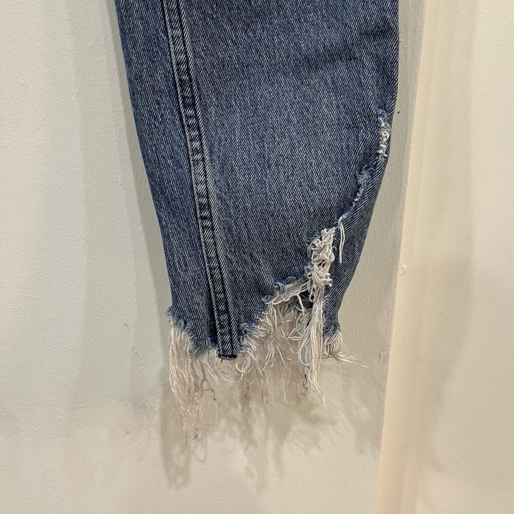 Abercrombie & Fitch High Rise Distressed Frayed Hem Skinny Jeans Size 27/ 4 - Picture 3 of 6